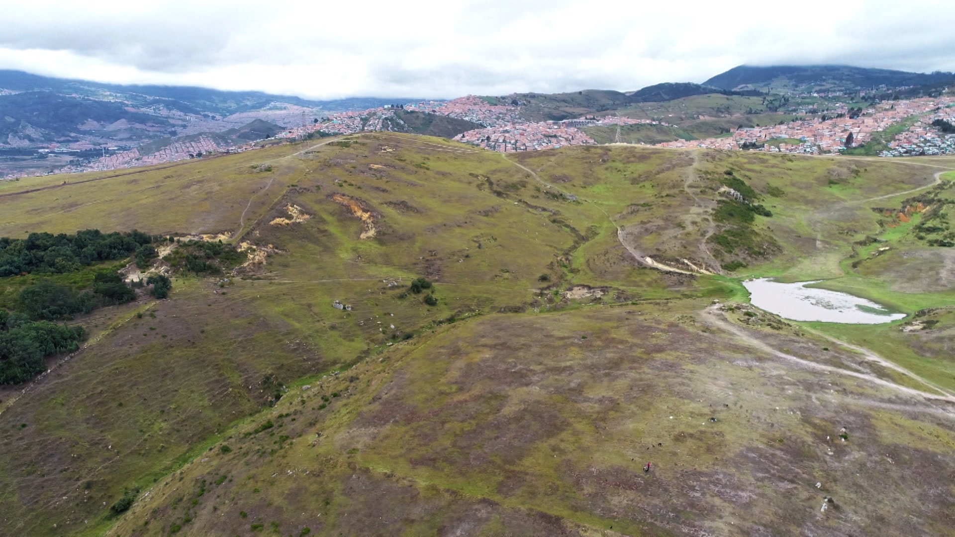 Ciudad Bolívar: Parque Ecológico Distrital de Montaña Cerro - foto SDA